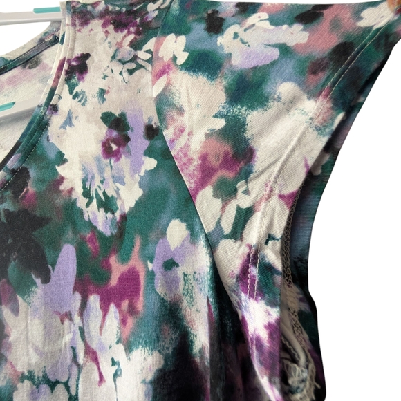 SIMPLY VERA VERA WANG WOMEN'S GREEN/PURPLE FLUTTER SLEEVE GRAPHIC TEE SIZE L - Picture 6 of 7